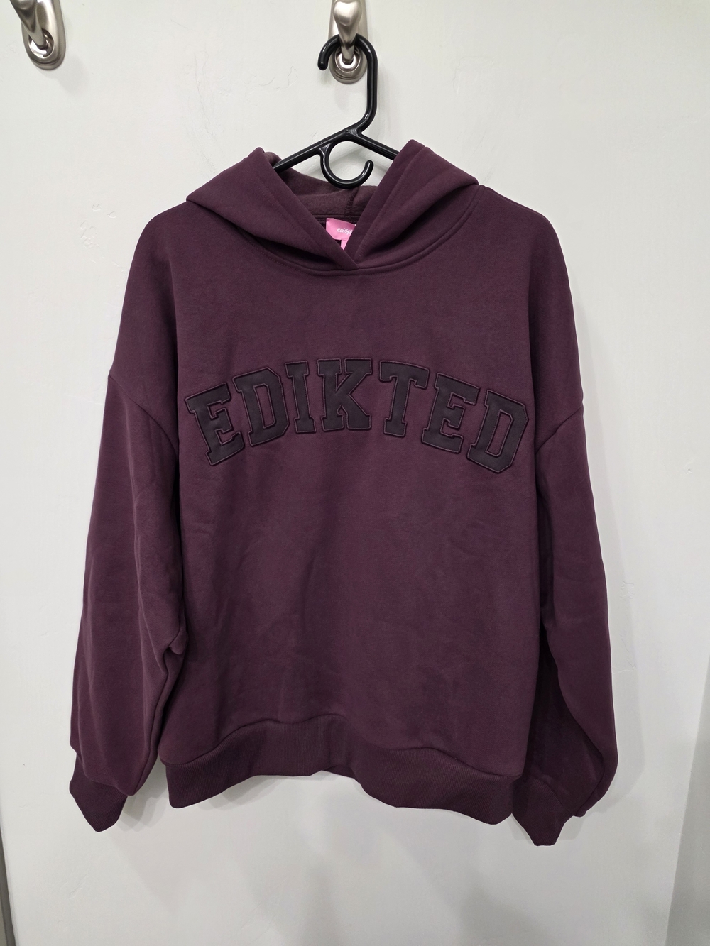 Edikted Girl Plum Spellout Hoodie Size L